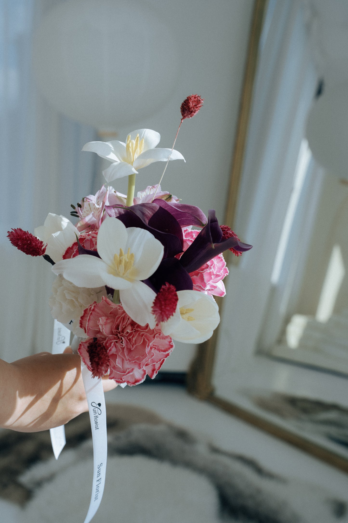 Calla Lily Mini Cranberry