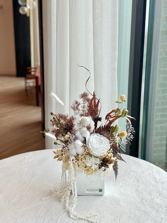 Modern White Preserved Centerpiece