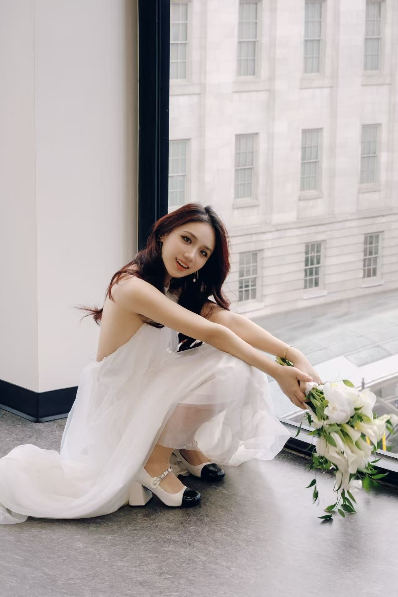 French cascade bouquet